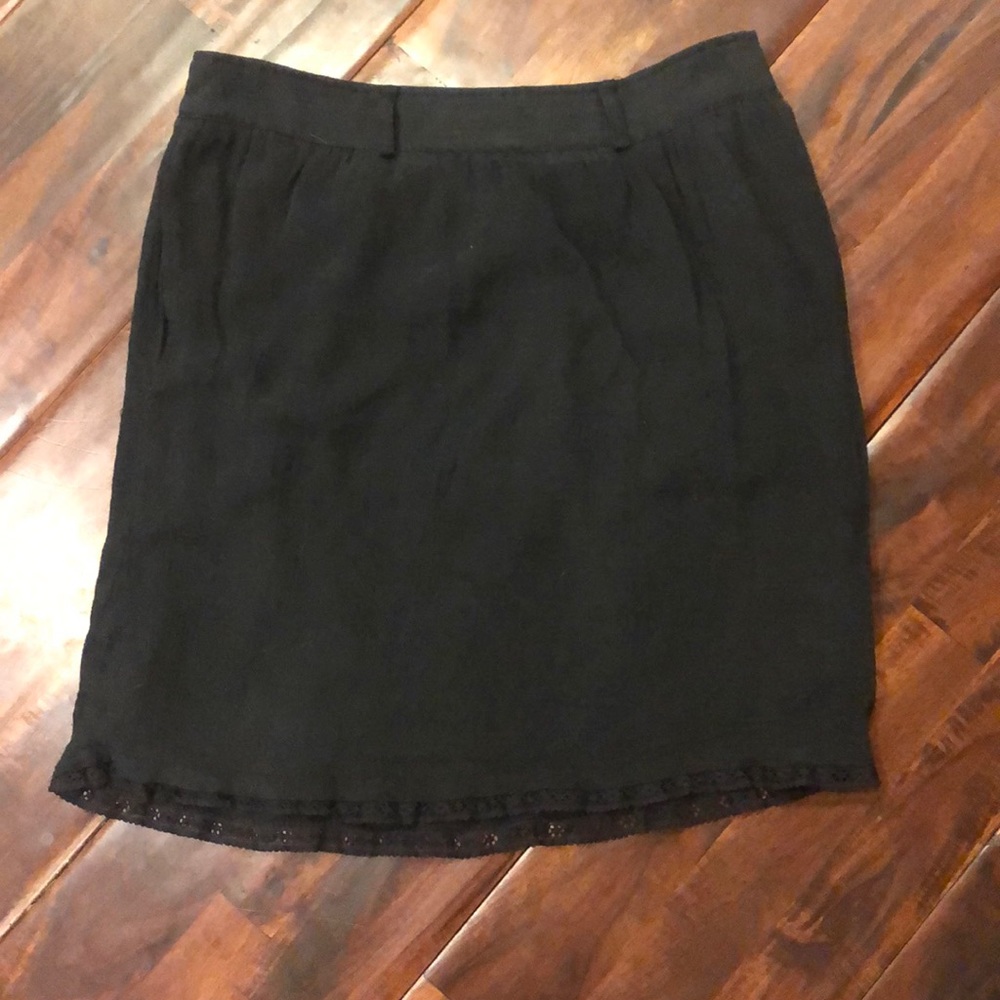Black skirt